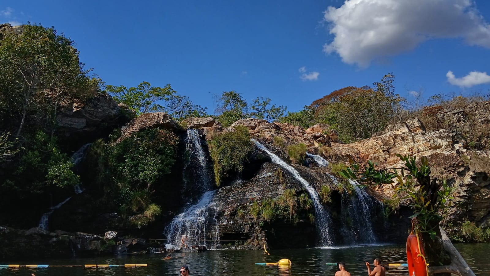 Thermas dos Laranjais: Seu Guia Completo para Excursões Rodoviárias
